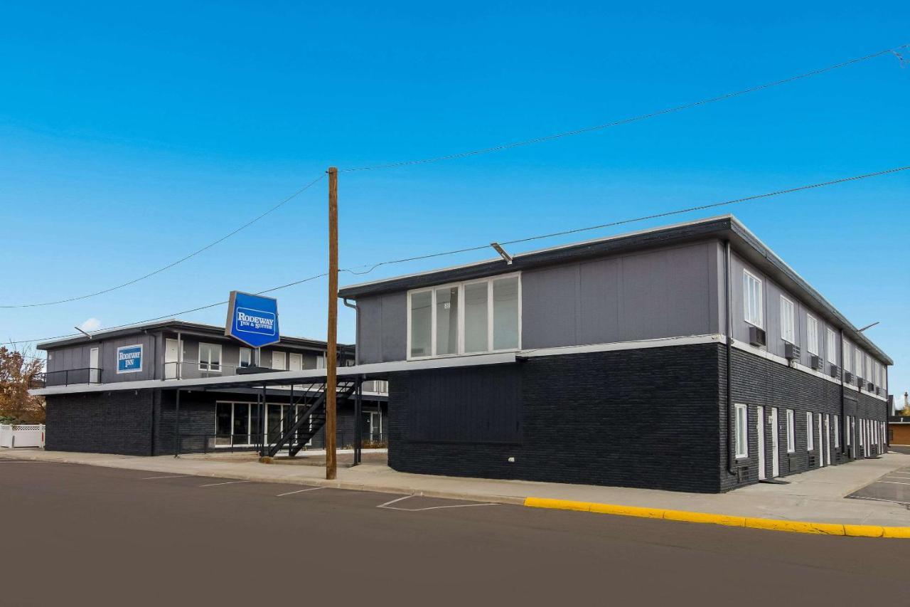 Rodeway Inn & Suites Sidney Historic Downtown I-80 المظهر الخارجي الصورة