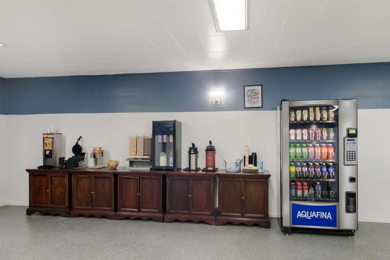 Rodeway Inn & Suites Sidney Historic Downtown I-80 المظهر الخارجي الصورة